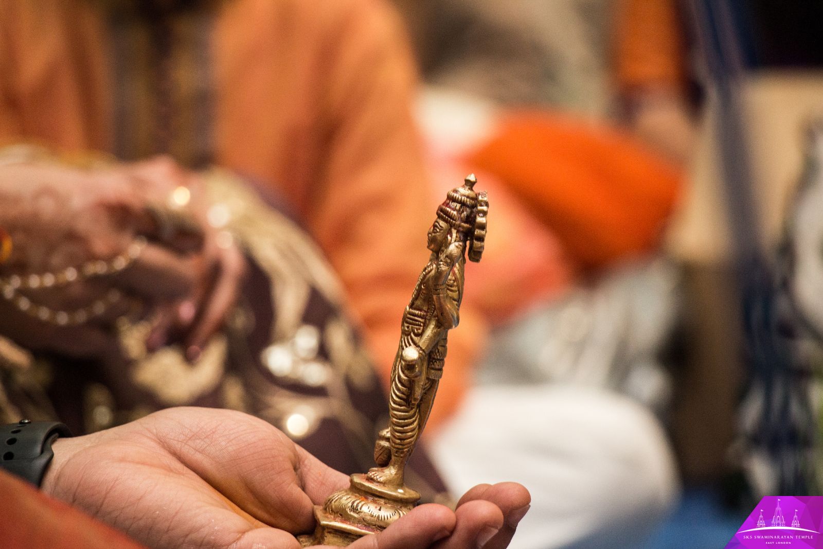 ©1987-2017 SKS Swaminarayan Temple East London